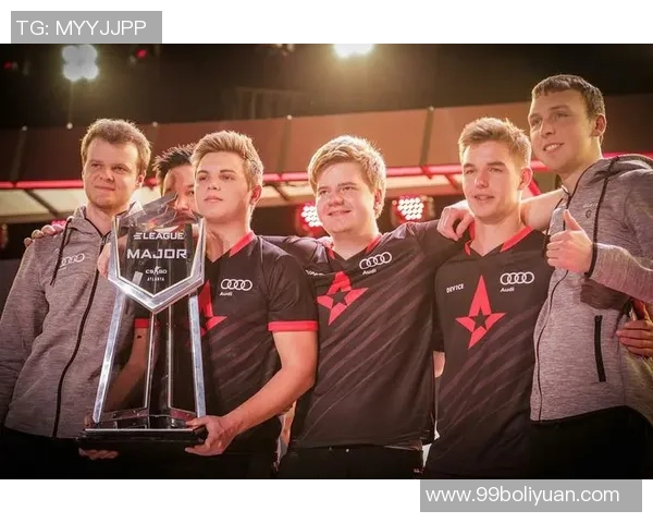 CSGO精彩瞬间揭秘LNG战队协作与默契的背后故事