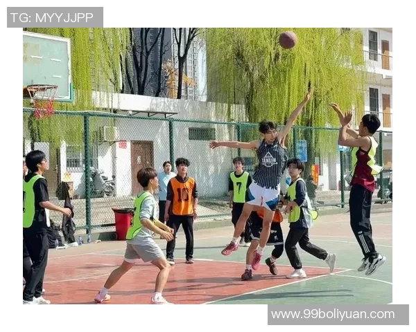 广州与新疆篮球赛激战正酣球迷热情高涨期待精彩对决